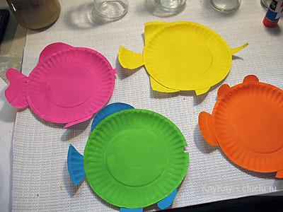 Поделки из пластиковых тарелок - аквариум