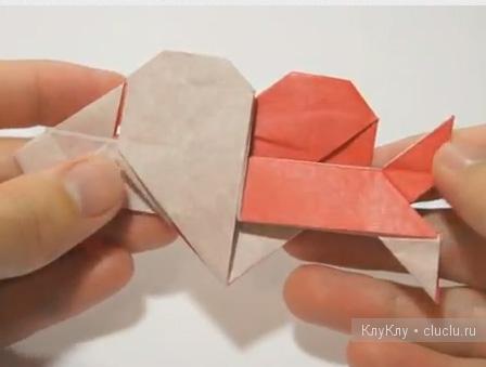 Оригами. Видео урок по сборке сердца со стрелой