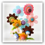 Цветы из пуговиц - интересная поделка для детей