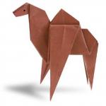 Простое оригами для детей - верблюд