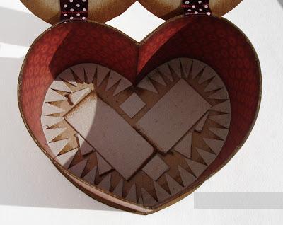 Шкатулка в форме сердца. Подарочная коробка