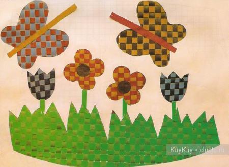Плетеные коврики из цветной бумаги. Аппликации. Детское творчество